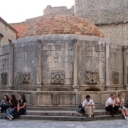Dubrovnik fontaine Onofrio